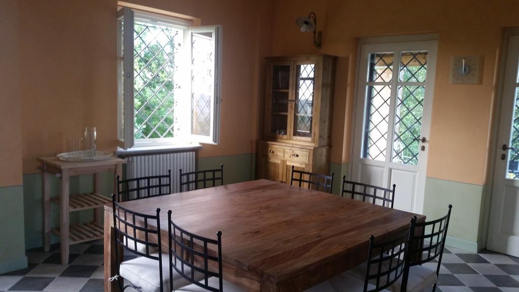 Cascina Rollone Villa Rocchetta Tanaro Kültér fotó