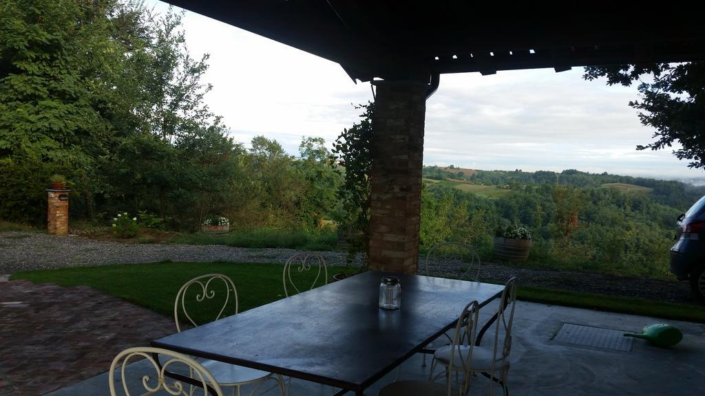 Cascina Rollone Villa Rocchetta Tanaro Kültér fotó