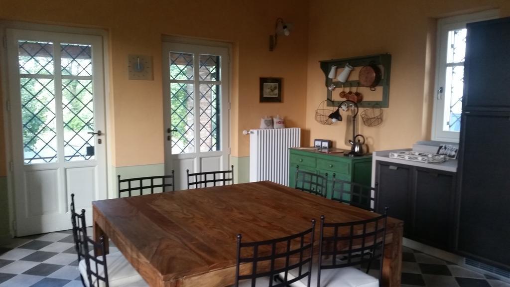 Cascina Rollone Villa Rocchetta Tanaro Kültér fotó